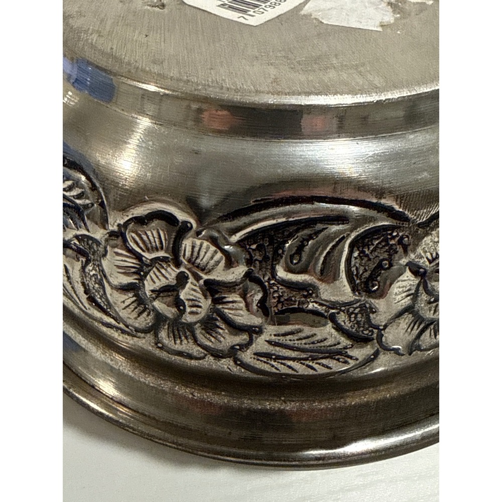 Vintage Silver Tone Embossed Floral Metal Bowl Made in India‎ Decorative 6 Inch - Picture 5 of 8